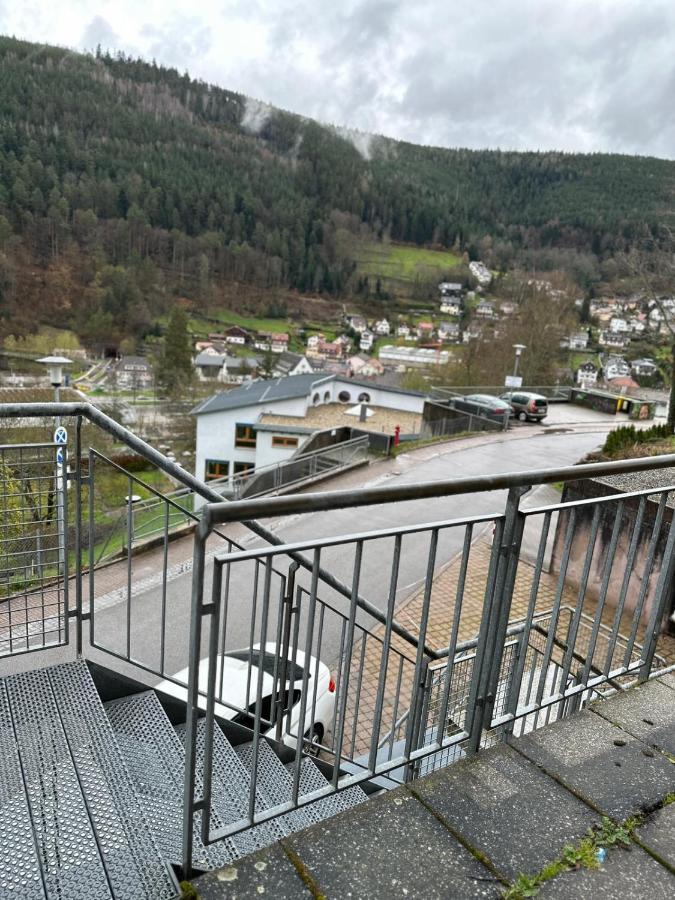 Appartement Schwarzwald Maedl à Bad Wildbad Extérieur photo