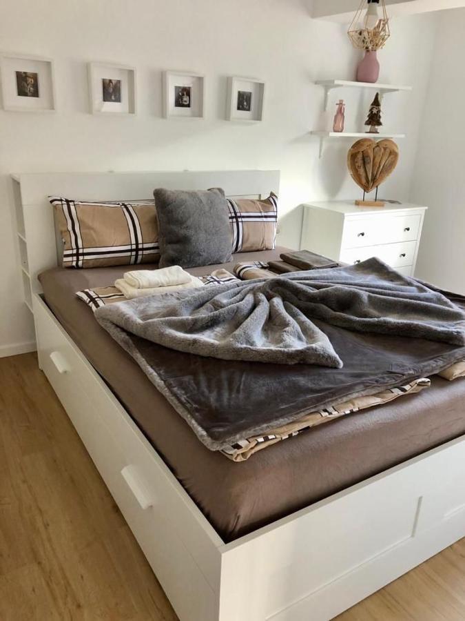Appartement Schwarzwald Maedl à Bad Wildbad Extérieur photo