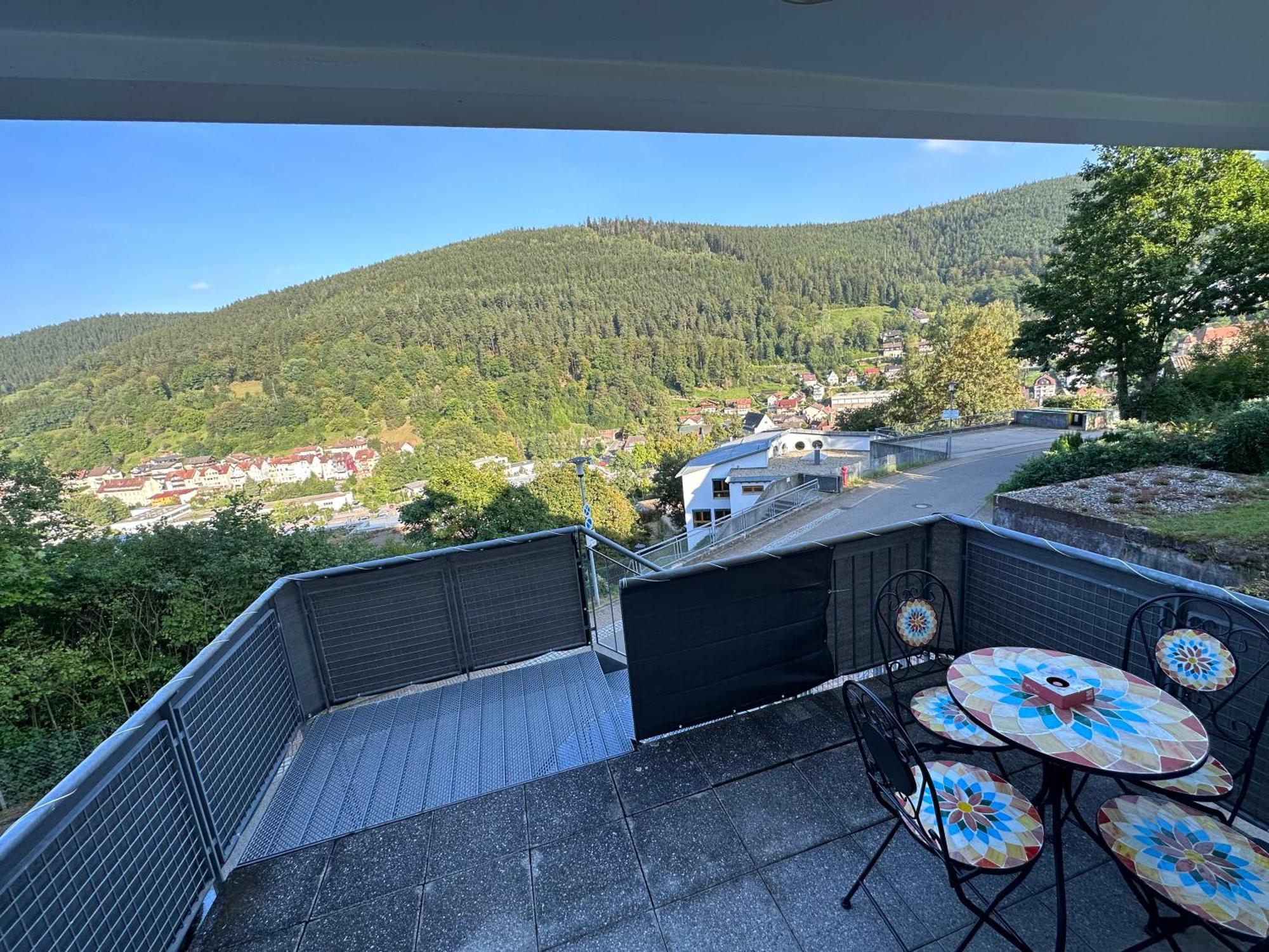 Appartement Schwarzwald Maedl à Bad Wildbad Extérieur photo